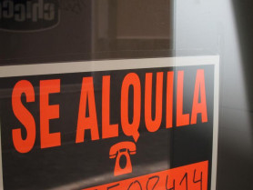 Os galegos destinan case a metade do seu salario a pagar un aluguer
